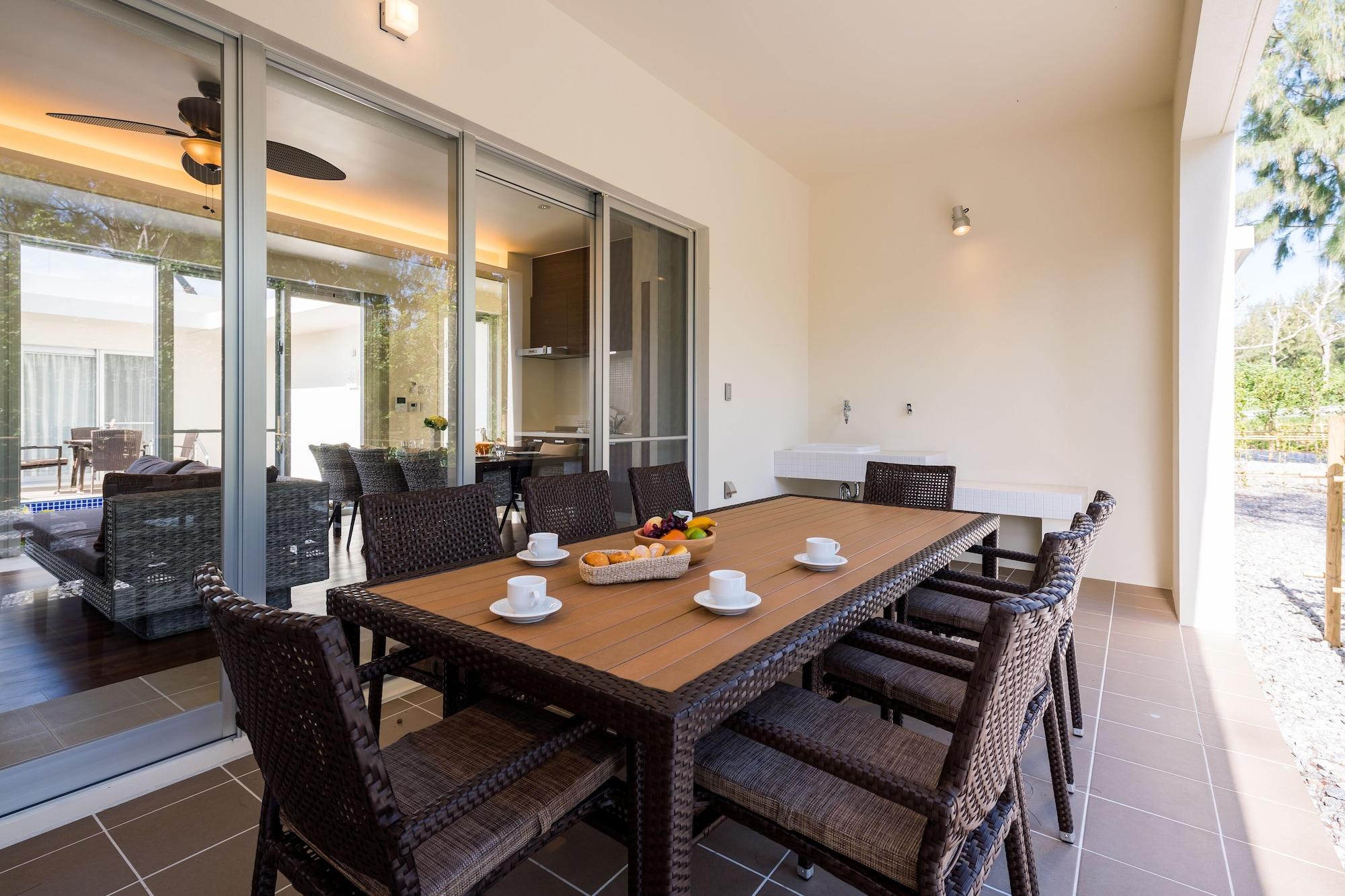 Ahman Suite Villa Sumuide Nago Buitenkant foto
